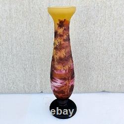Vintage French Tip Galle Frosted Cameo Glass Vase 20