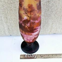 Vintage French Tip Galle Frosted Cameo Glass Vase 20