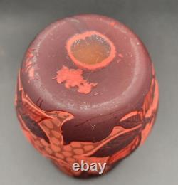 Vintage Galle Reproduction Cameo Art Nouveu Glass Vase Red Flowers & Leaves