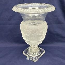 Vintage Lalique Crystal Versailles Large Vase Glass Urn 14 T France (1 of 2)