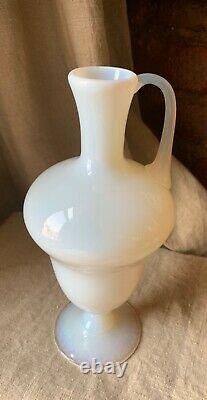 Vintage MCM French Sevres Opalescent Opaline Art Deco Glass Vase Lalique Sabino