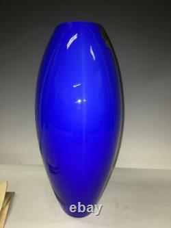 Vintage Stunning Fenton Gabrielle French Blue Art Glass Vase Numbered 69/800 12