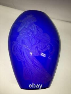 Vintage Stunning Fenton Gabrielle French Blue Art Glass Vase Numbered 69/800 12