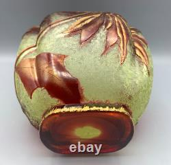 Vr Baccarat Crystal Glass Vase Lobe Acid Cameo Pointsettia Art Nouveau Eglantier