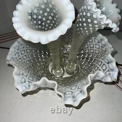 Vtg Fenton Diamond Lace French White Opalescent 3 Horn Epergne Art Glass Vase