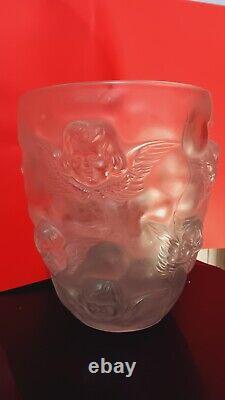 Vtg French Sculpted Lalique-Style Figural Cherub Angel Frosted Glass Vase 9