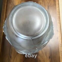 Vtg French Sculpted Lalique-Style Figural Cherub Angel Frosted Glass Vase 9