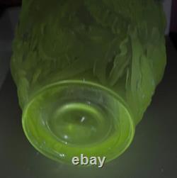 Vtg Verlys Alpine Thistle Vase French Art Glass 1930s Signed Manganese Glow
